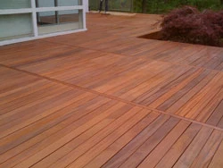 Deck-Clean-Michigan-Staining